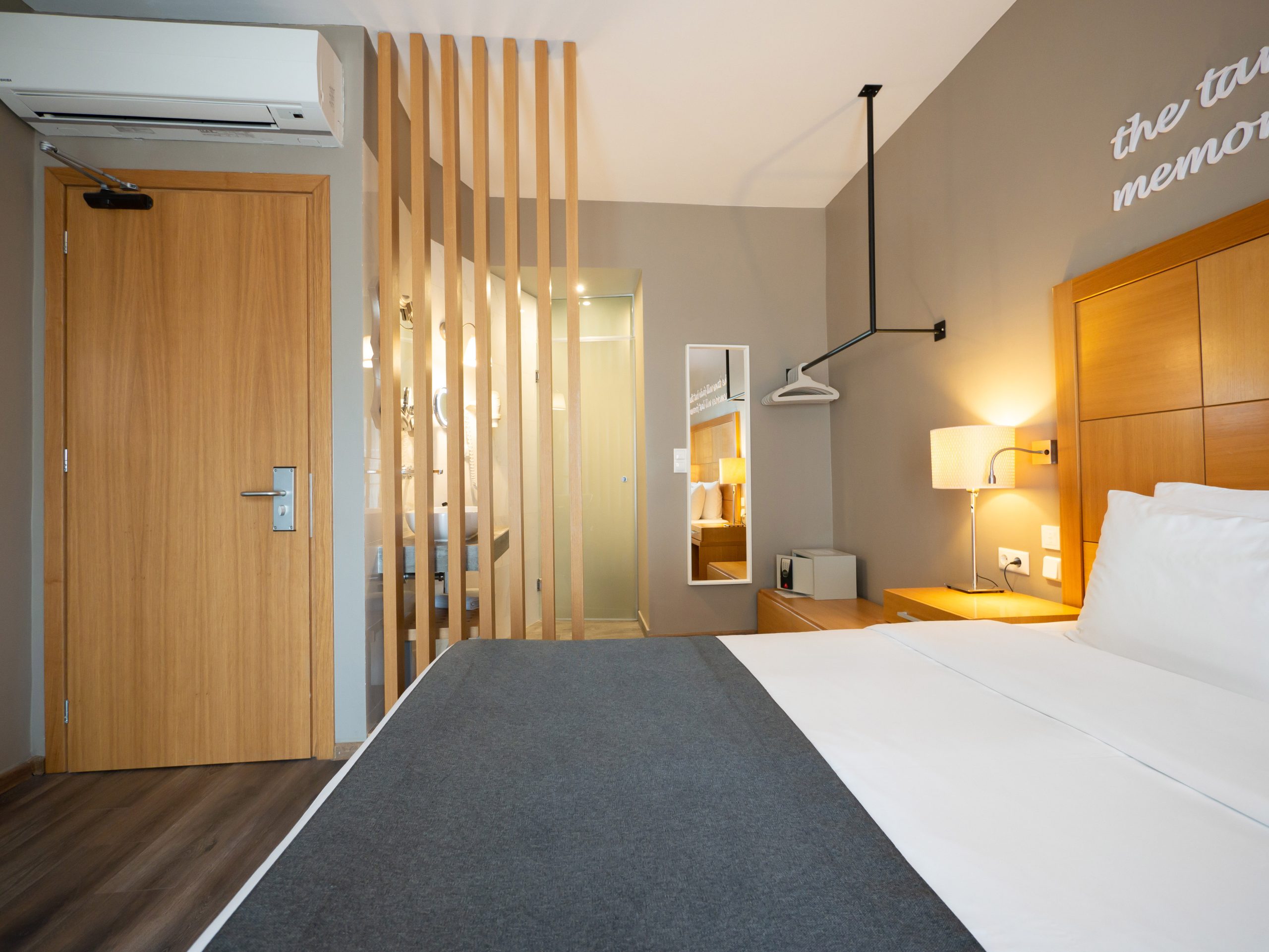Standard Coco-mat Room wide view